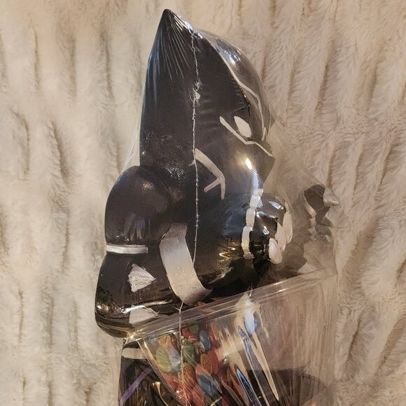 Marvel Black Panther Candy Dispenser – Superhero Collectible - Picture 13 of 15